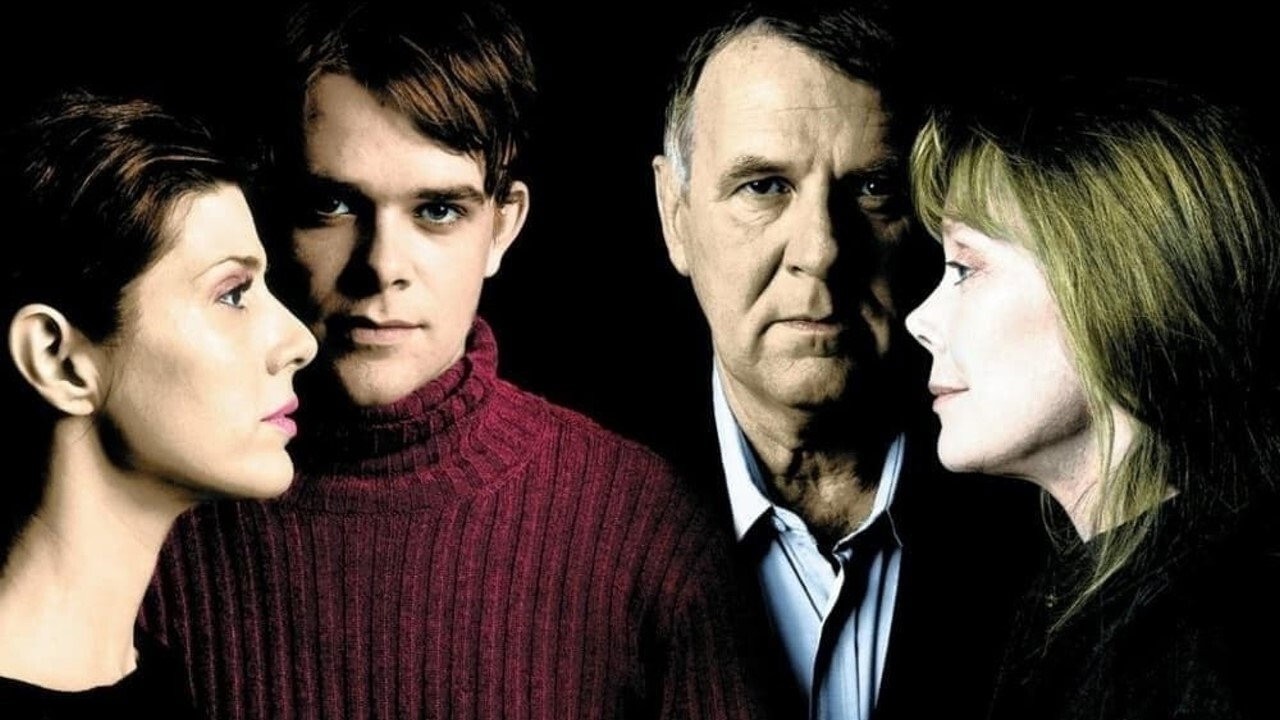 In the Bedroom | Movie Review and Discussion | Tom Wilkinson | Sissy Spacek
