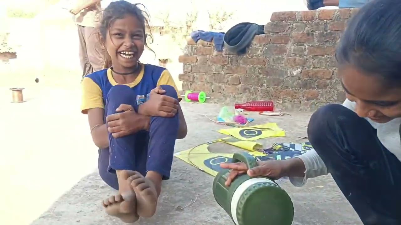 પતંગ ચગાવતા વાગી હાથમાં દોરી#femily vlog abasana #gujarati comedy video 