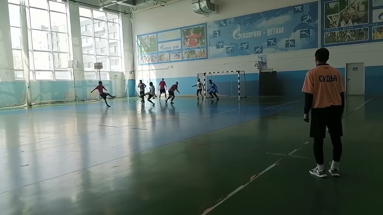 ДЕРЯБА ПРОТИВ ЛЕТИ СТАЛЬ