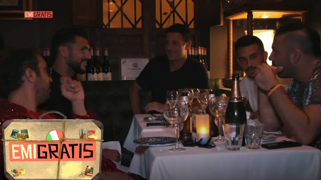 Emigratis 3 - Pio e Amedeo a cena con Sansoni, Bonera e Soriani