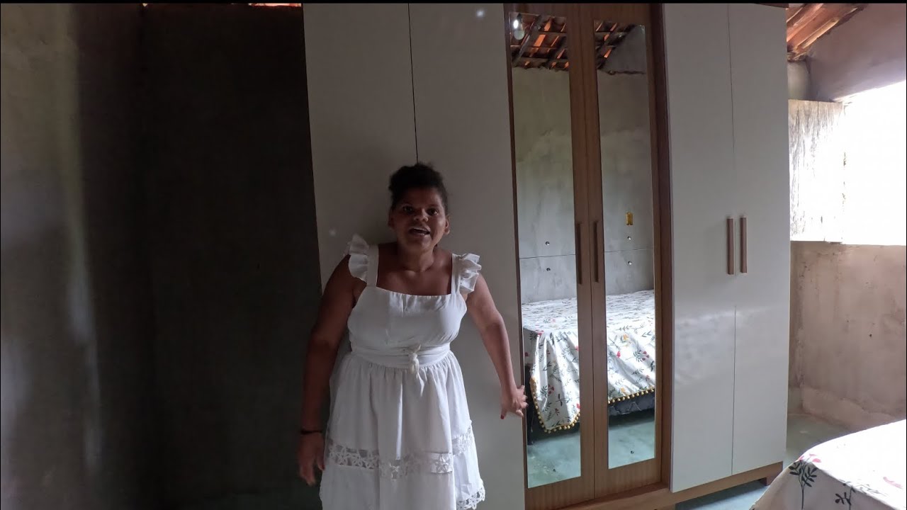 MAINHA ME DEU UM GUARDA-ROUPA/ MONTARAM ERRADO 🥺