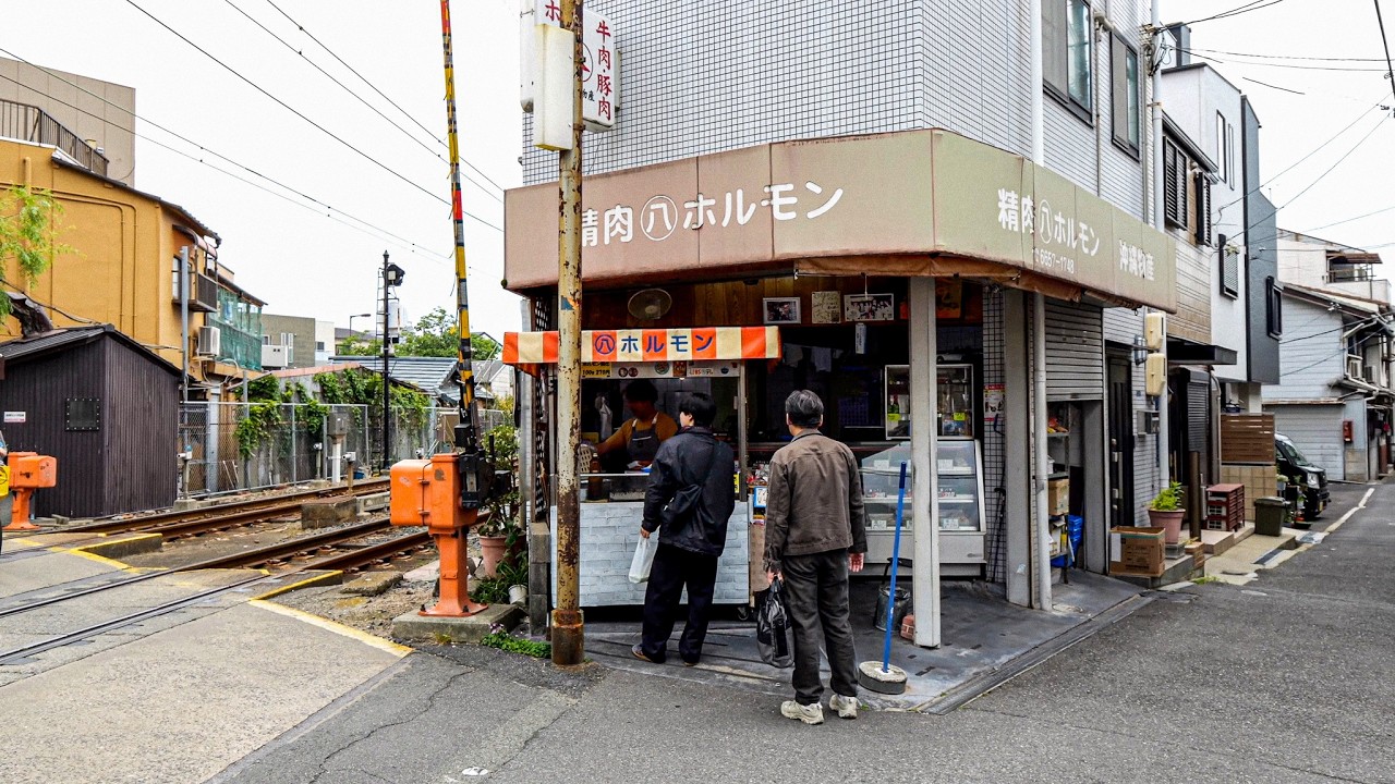 ４０キロのホルモン！大阪西成のホルモン精肉店の人情営業に密着！常連から愛されるお店６選。