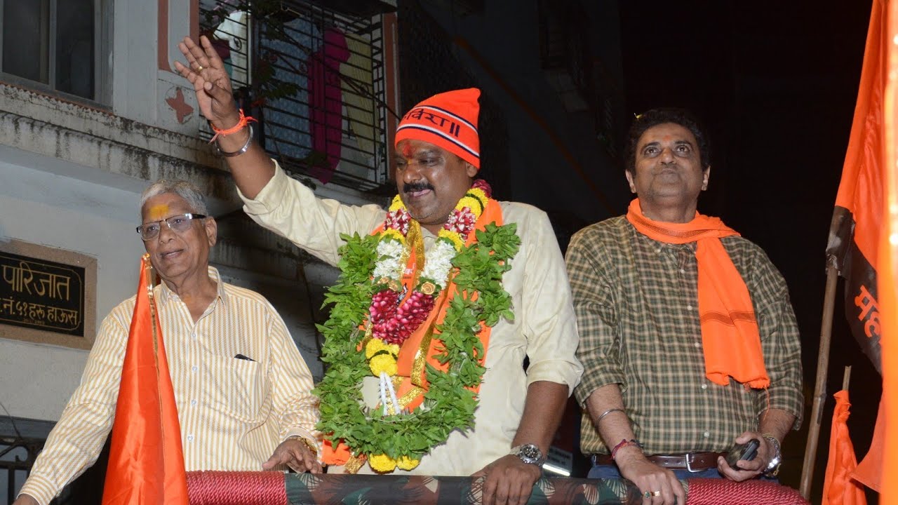 श्री. चिंतामणी निवाटे साहेब यांची भव्य विजयी मिरवणूक Shivshena Really Gazar Band Khar Danda Koliwada