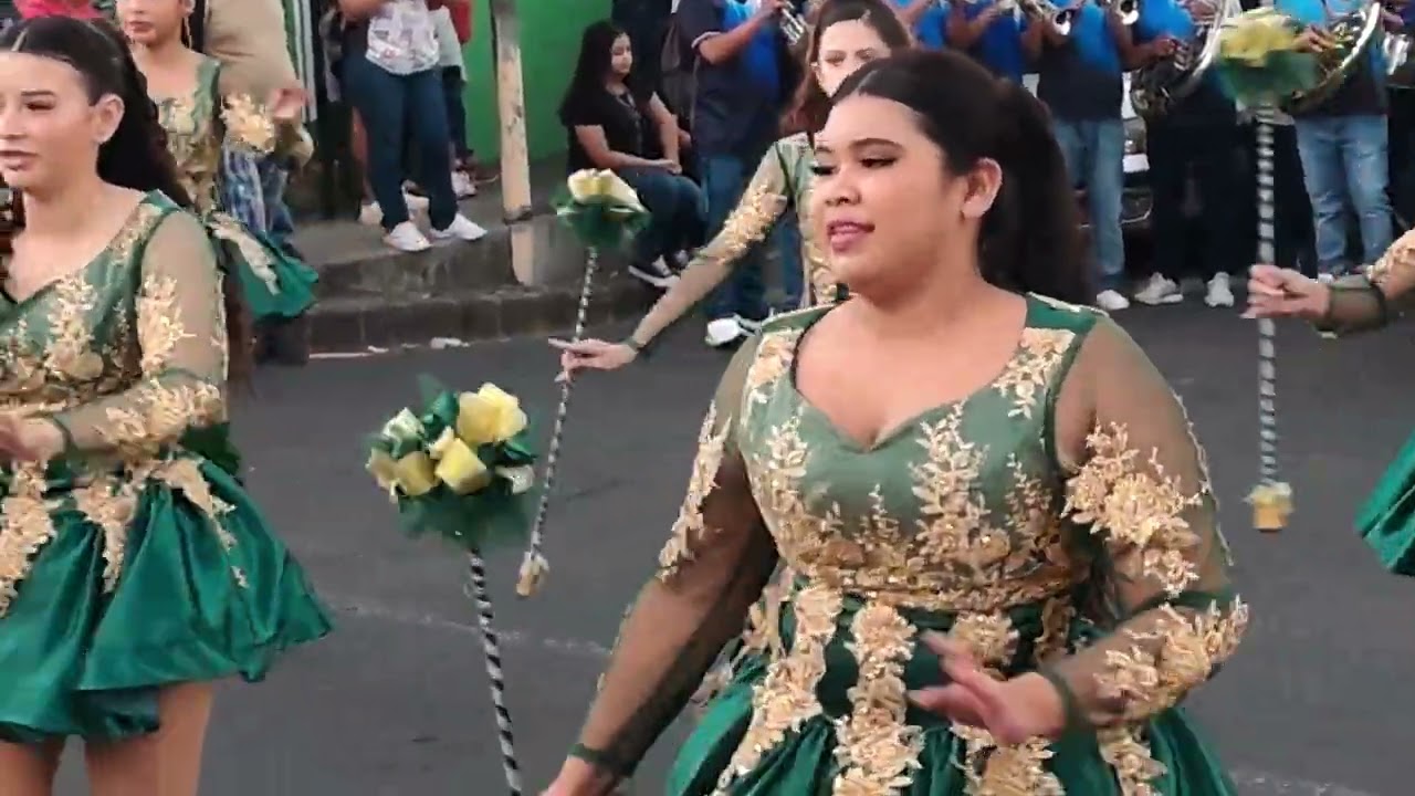 Así se baila en Cojutepeque...Festival.
