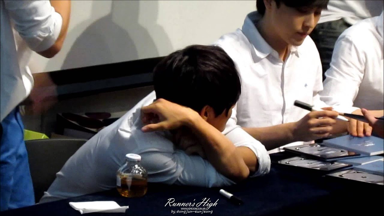 [Fancam]130815 ZE:A Dongjun - 동준 focus (광화문 팬싸인회)