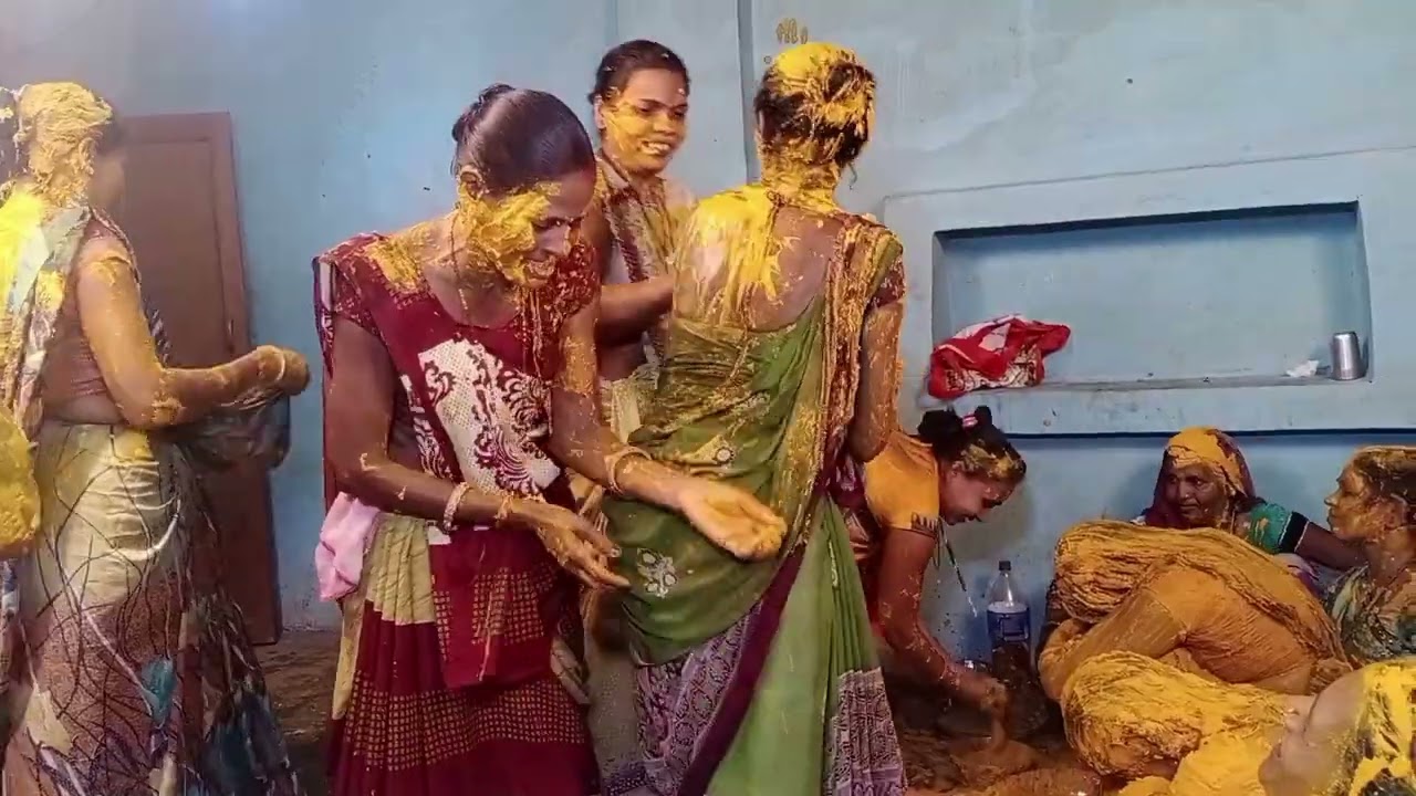 પીઠી ની મસ્તી