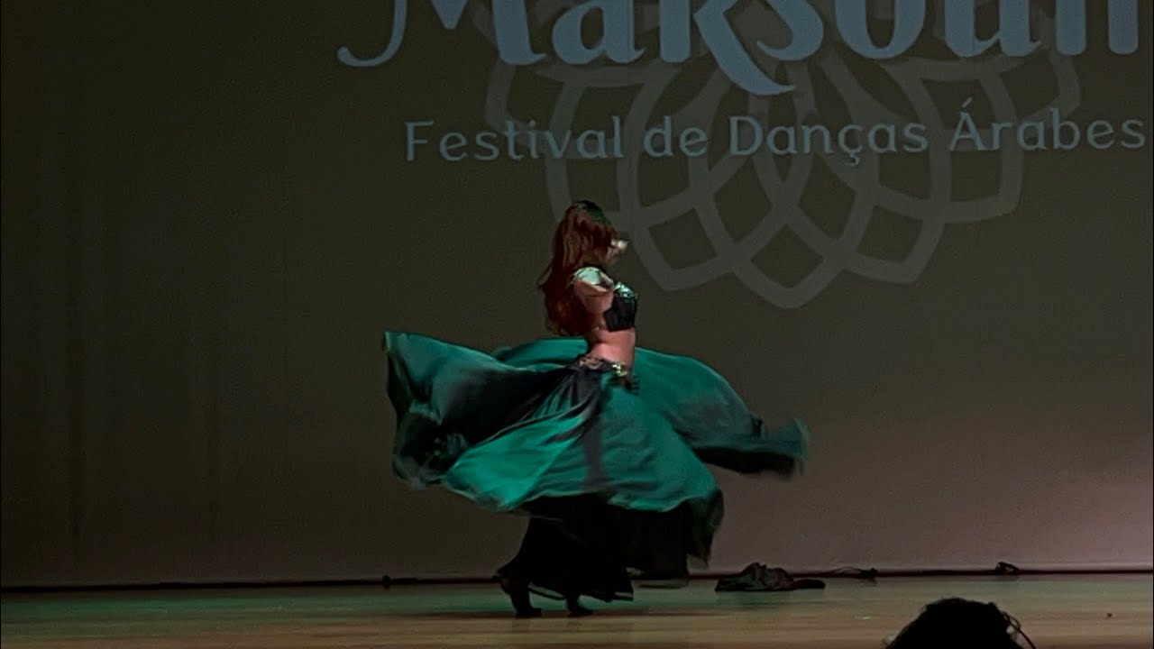Solo Clássico de Dança do Ventre - Mirna Khafaash - Julia Farid Mejance - Matías Hazrum