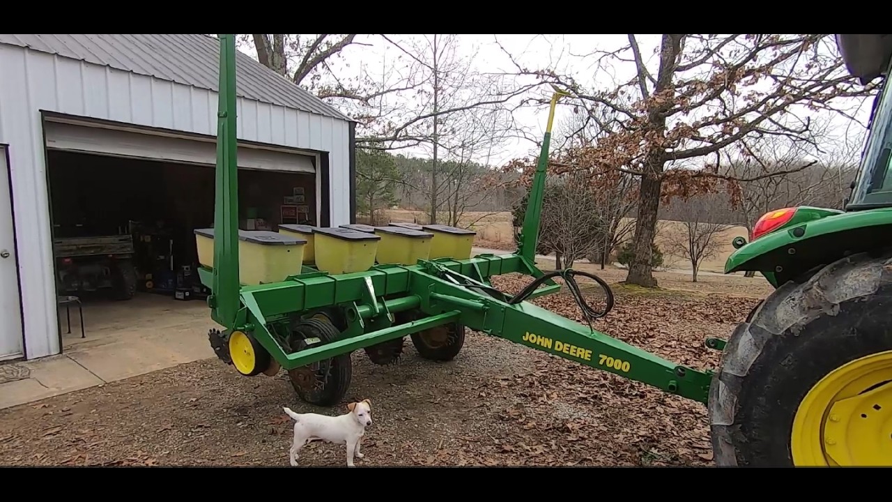 John Deere 7000. New gauge wheels and seed tubes