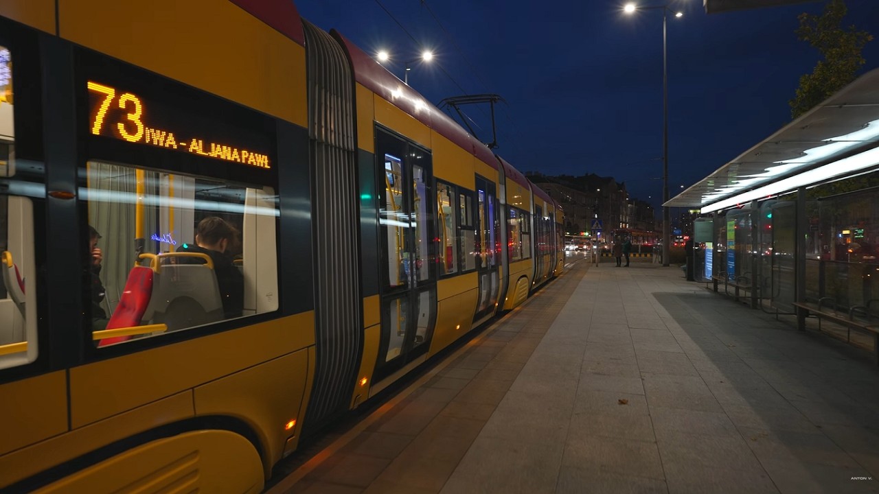 Poland, Warsaw, tram 73 night ride from Zabkowska to Park Praski