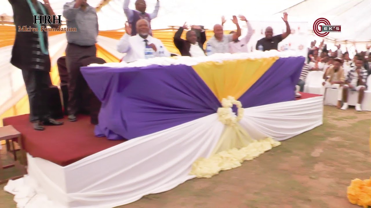 UMnombo Ka Xhosa by Imbongi HRH Zolani Mkiva