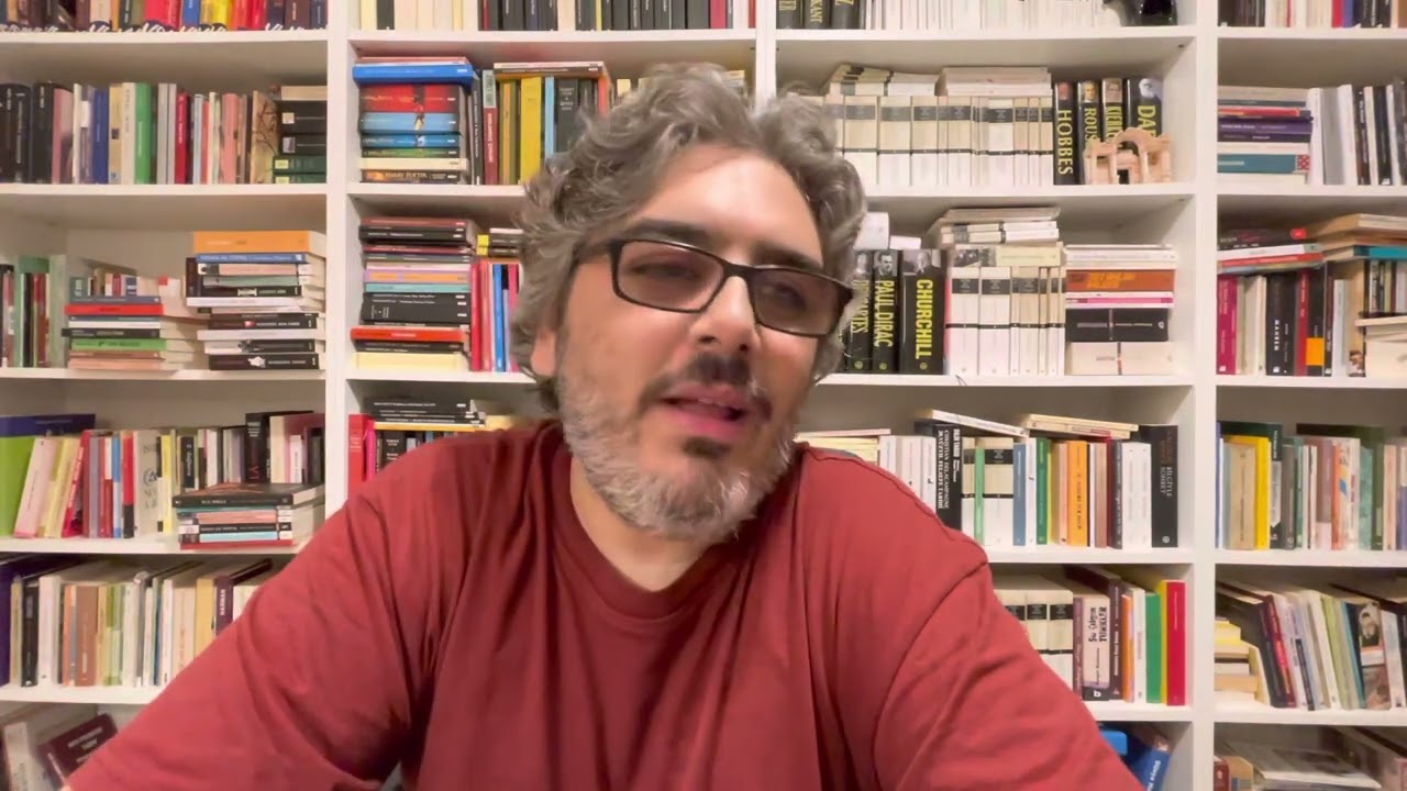 KÜRK MANTOLU MADONNA |     Başkahraman Raif Efendi’yi Neden Sevmem? | Kitap İncelemesi,Yorum,Notlar