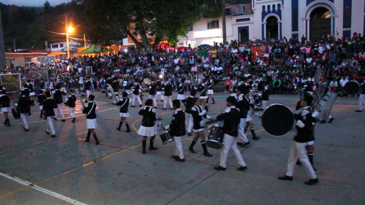 Banda de Paz Colegio Carlos Pizarro Leongómez