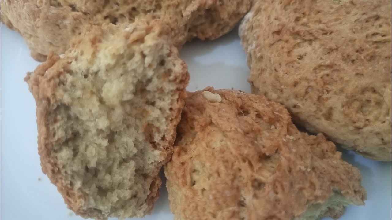 “Perfect Banana Tea Scones – Soft Inside, Crunchy Outside!”