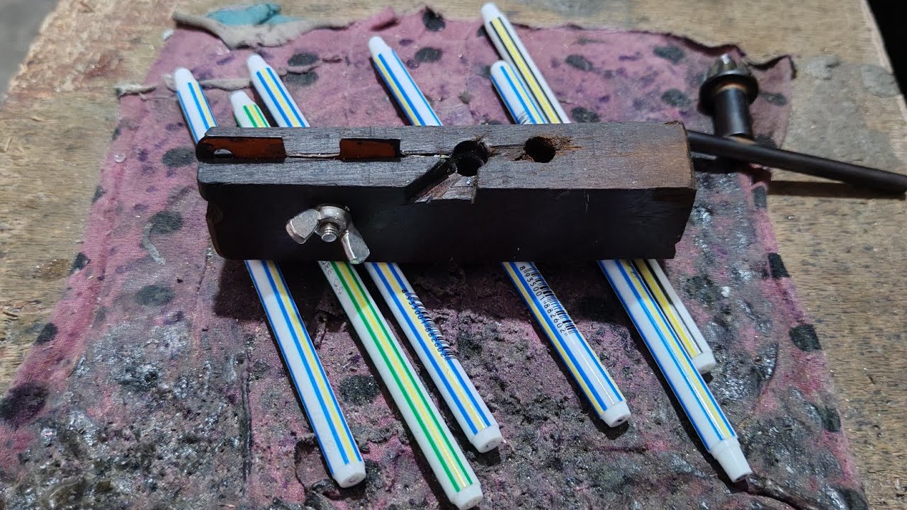 IDEA PANO GUMAWA NG PANTASA NG BALLPEN GAMIT KAHOY