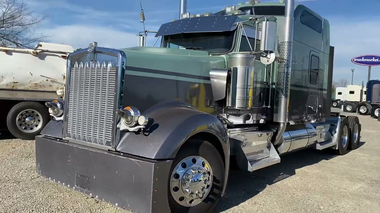 2015 Kenworth Icon 900 custom limited edition glider kit