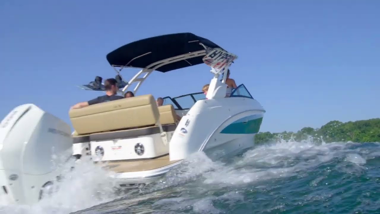 Sea Ray SDX 250 Outboard - Bowrider - Walkthrough
