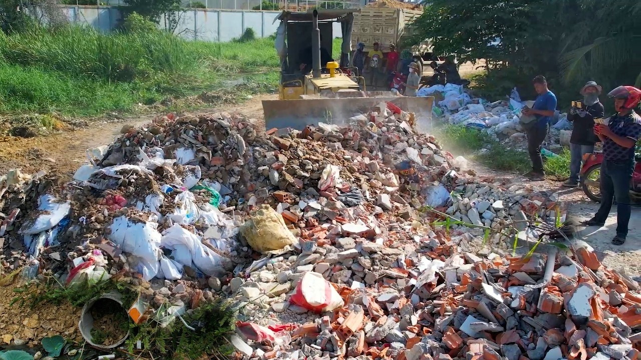 Incredible Start New Project! Filling Land, Garbage Dump& Clear Trash Into Water By Skill D31p Dozer