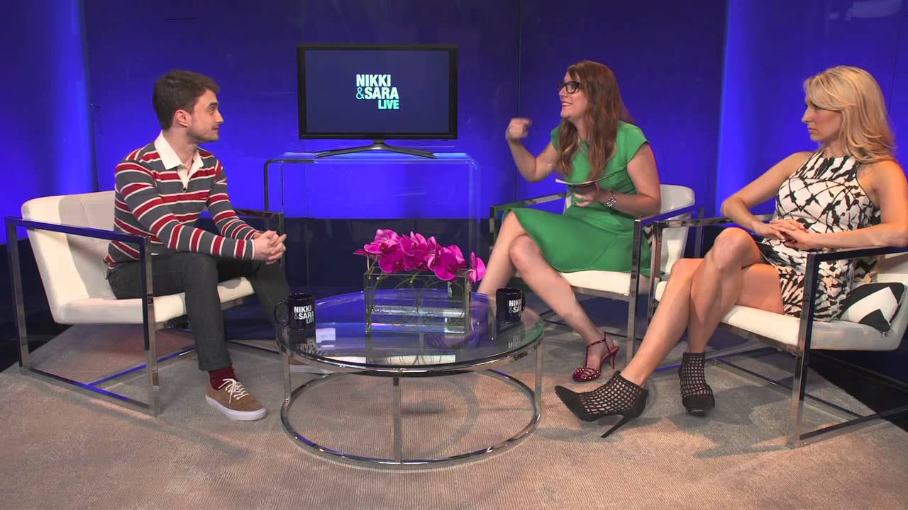 Daniel Radcliffe on Nikki & Sara LIVE