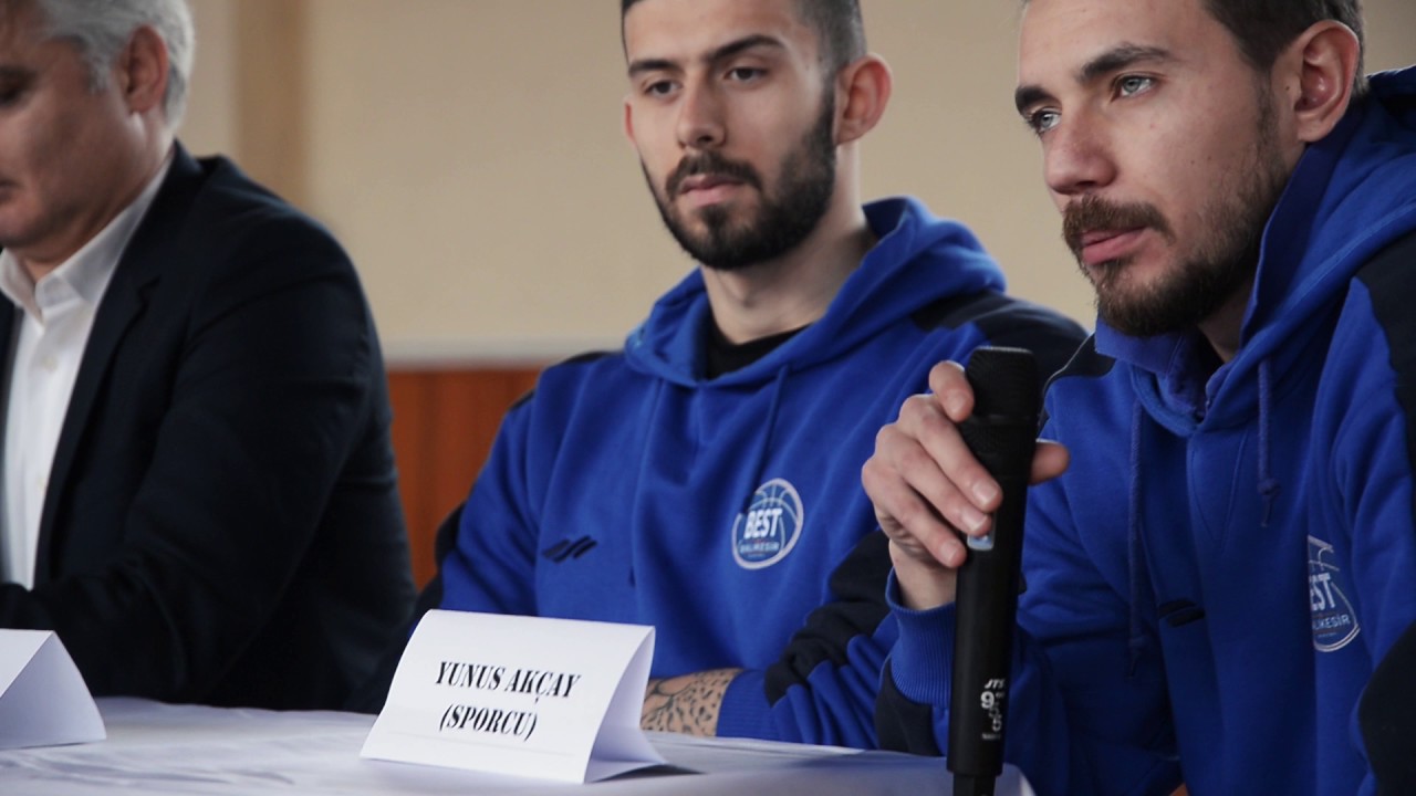 BEST BALIKESİR BASKETBOL KULÜBÜ SIRRI YIRCALI ANADOLU LİSESİ‘nde gençlerle bir araya geldi.