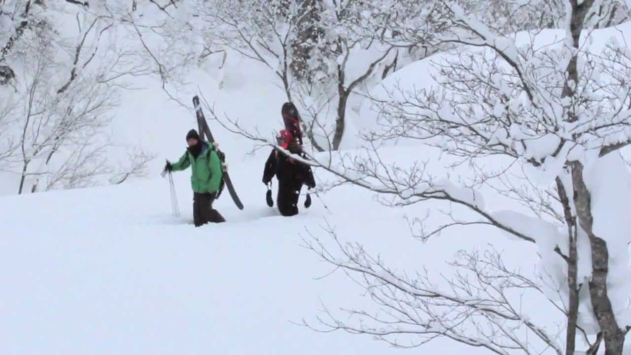 ARMADA SKIS NORWALK & Magic J 13-14 Product Movie