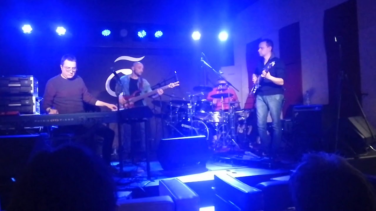 The Quartet |  Flashback - Corner Pocket | Live Version