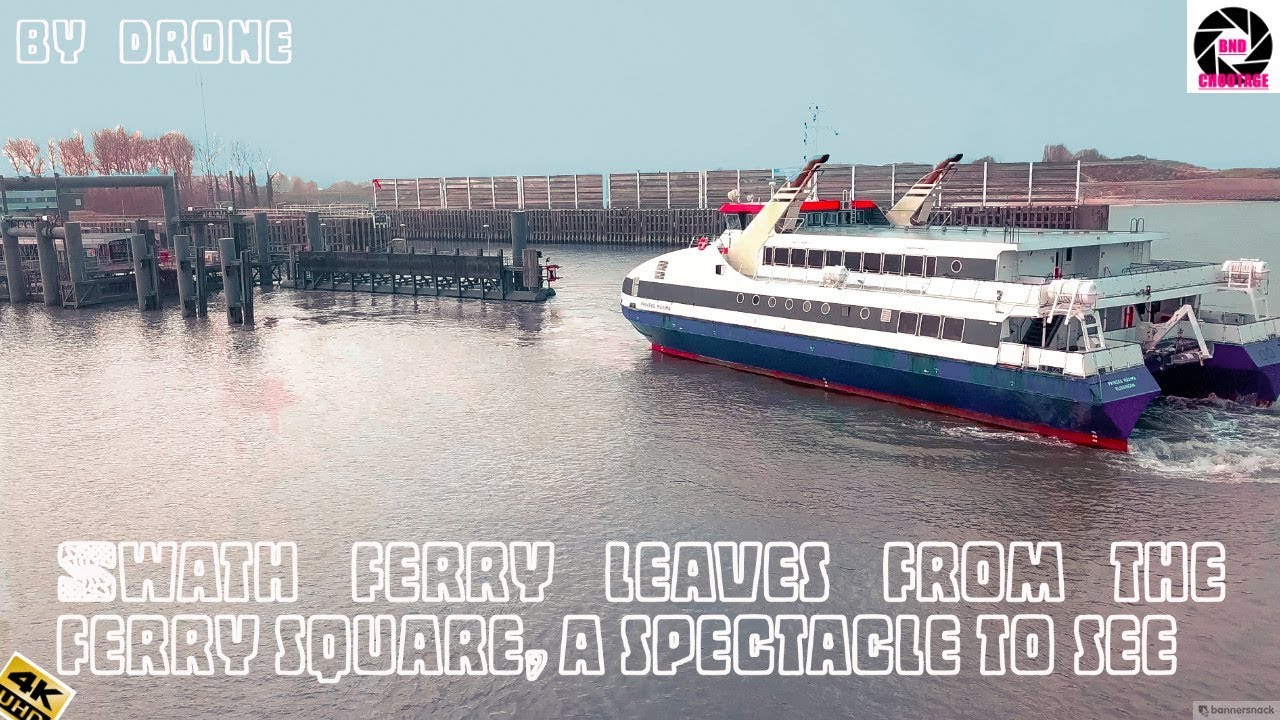 Breskens, veerhaven Fast Ferry |  Swath ferry leaves from the ferry square, a spectacle to see |