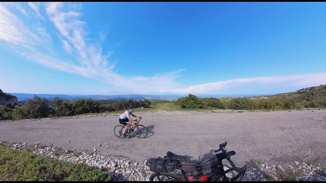A travers le Lubéron à vélo