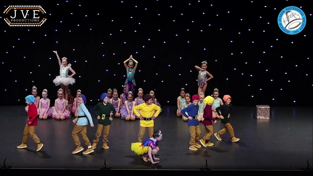 Little  Groovers, Disney dance