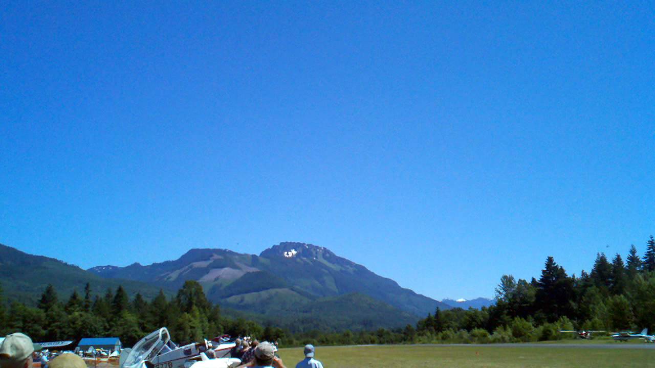 Concrete Fly In 2011 Warbird Low Pass Flyby