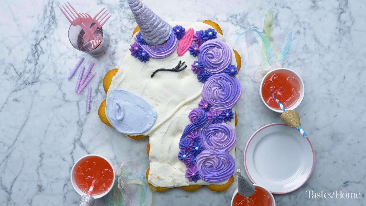 The Cutest Pull-Apart Cupcake Cake Ideas I Taste of Home
