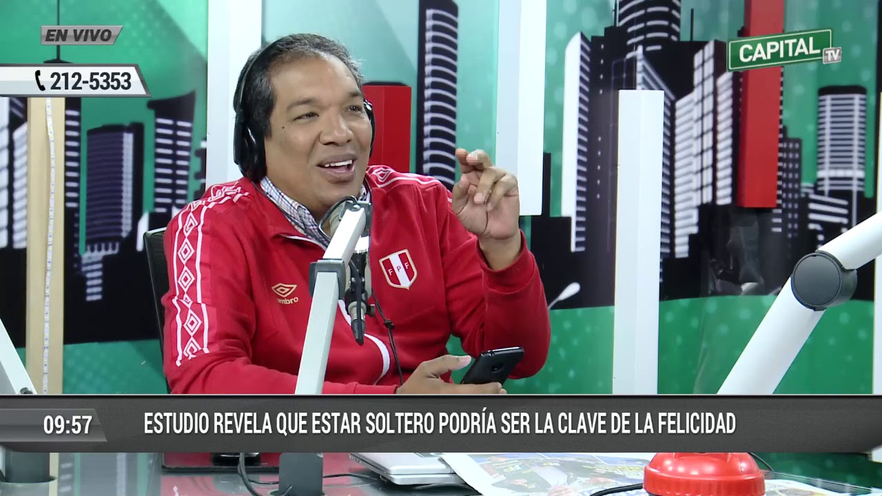 Christian Hudtwalcker le cantó una canción en vivo a Cindy Marino