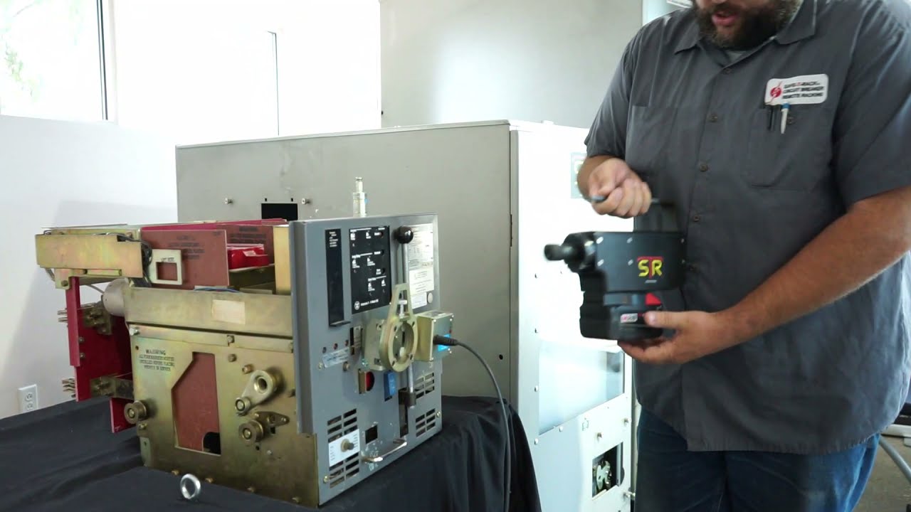 Remote racking Safe-T-Rack® bracket on Westinghouse DS breaker.