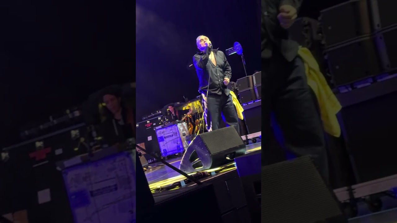 Morrissey, 17/2/26 Frankfurt, World peace is none of your business 