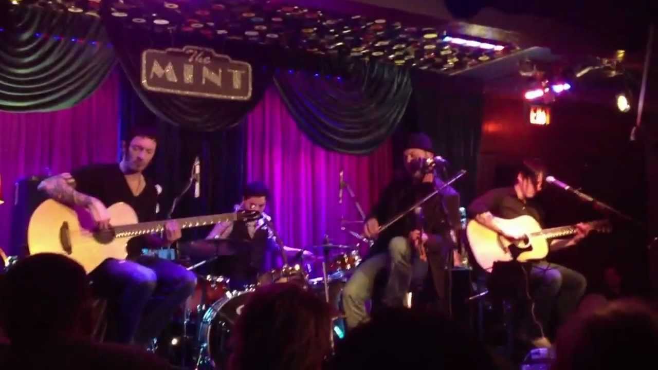 HURT - Danse Russe w/ Cellist Yoed Nir (Live Acoustic at The Mint, Los Angeles 12/8/11)