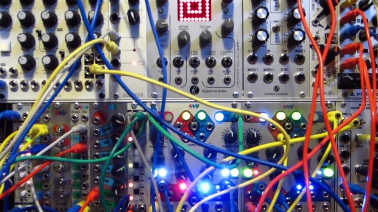Richard Devine: IDOW Extended Interview #8 (Analog Voodoo Effect)