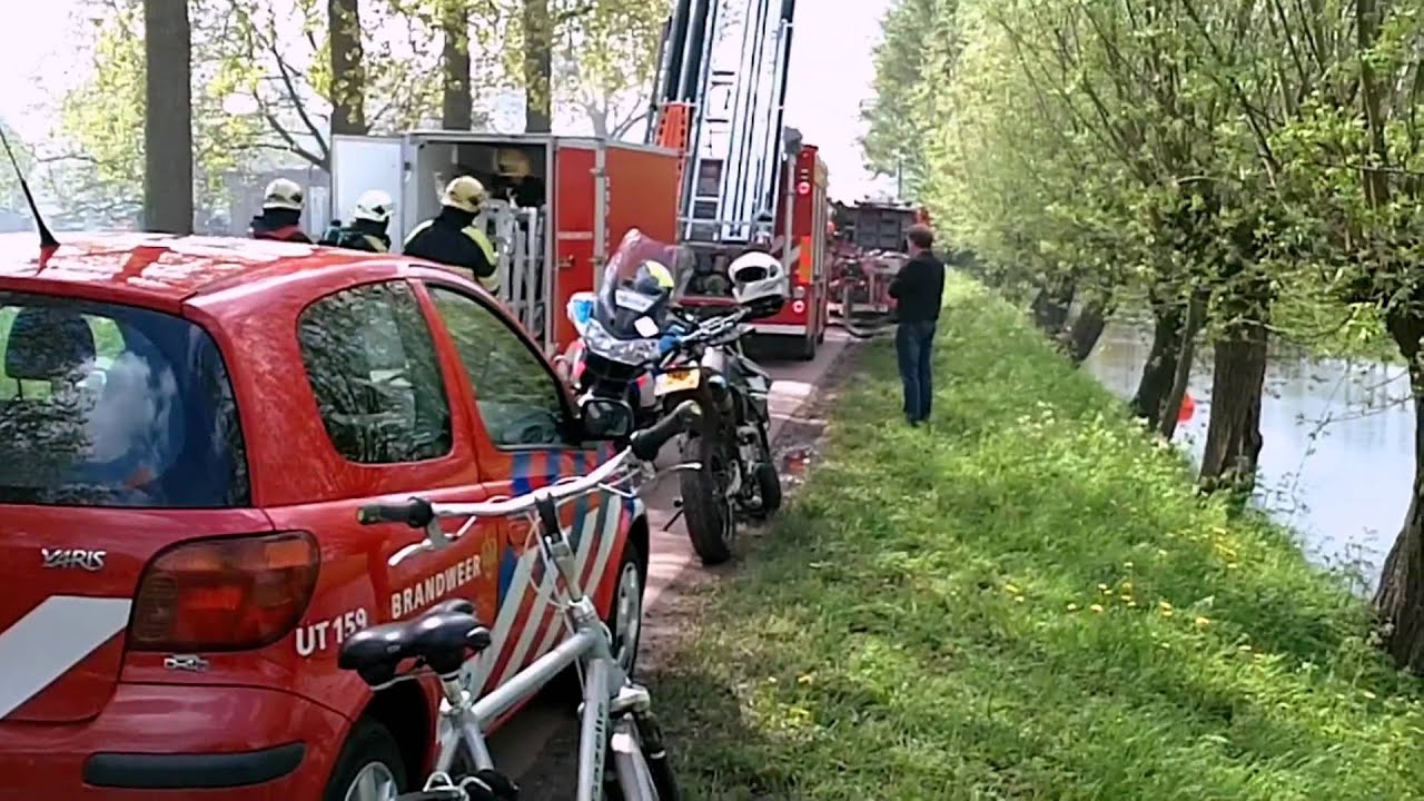 Brand rieten dak Reijerscop Harmelen 27 april 2012