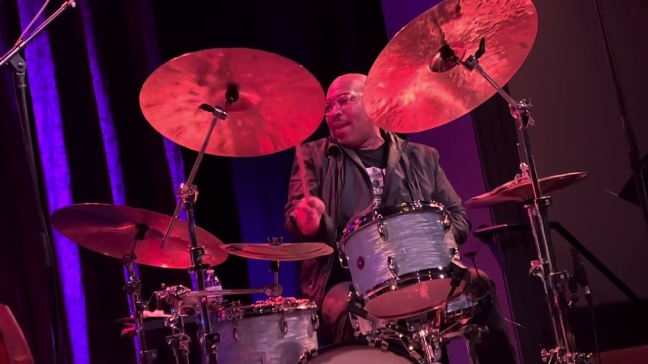 Jacky Terrasson Trio, featuring Eric Harland(d) & Burniss Travis(b)