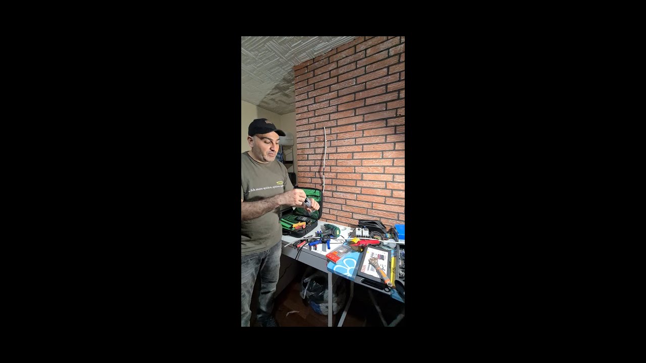 معالجة كبل المصاب في الحائط + جهاز كشف الكبل في الحائط و المعادن