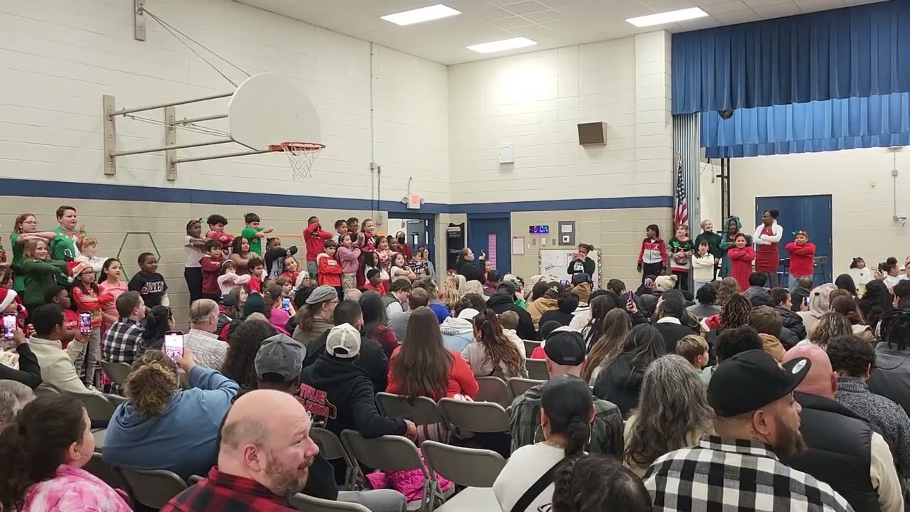 2nd and 3rd Grade Choir 3rd Song
