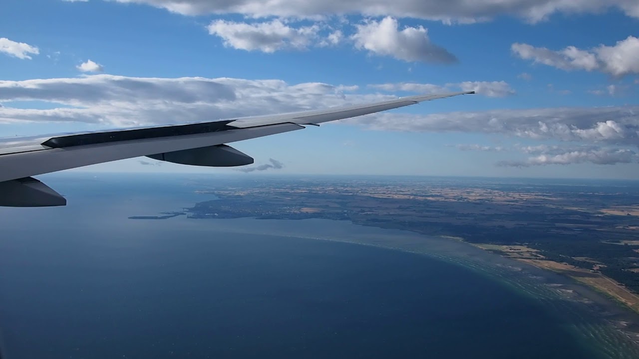 THAI TG952 BKK-CPH Landing at Copenhagen Kastrup Intl. Airport