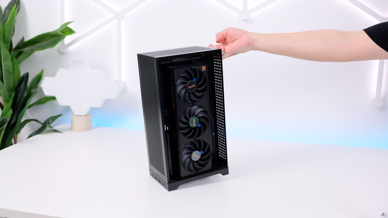 8.5L, a small vertical ITX PC case that can be carried around | SHINY SNAKE L300 Build