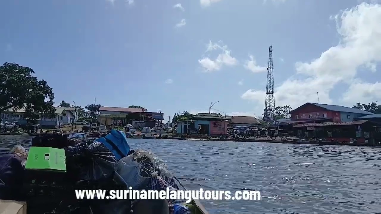 Boven-suriname tours in district Sipaliwini!  #natuur #binnenland #Sipaliwini #reizen #toerisme