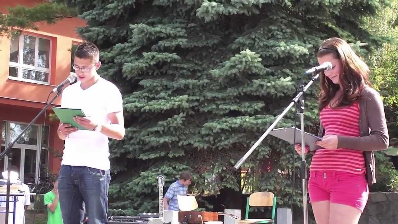 Zahradní slavnost 2012 - ZŠ Bednářova