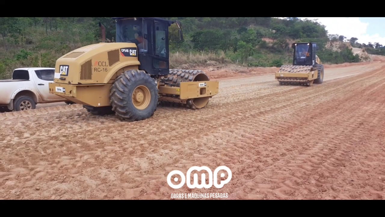 Especificações do Rolo Compactador CP54B Veja alguns detalhes