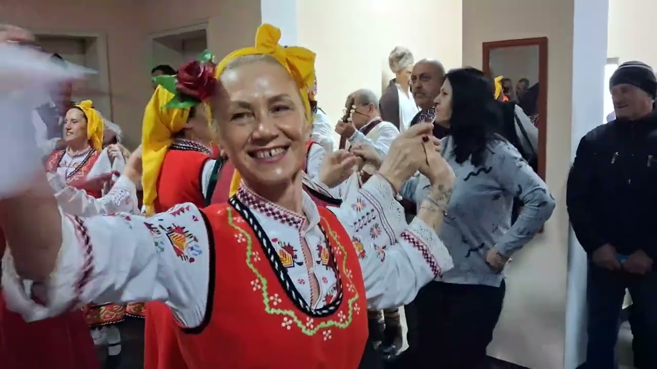 ДОРКОВСКИ КОМИТИ на ПРАЗНИК НА ВИНОТО в с.ЦРЪНЧА-2026.02.15.-КИТКА НАРОДНИ ПЕСНИ-125034