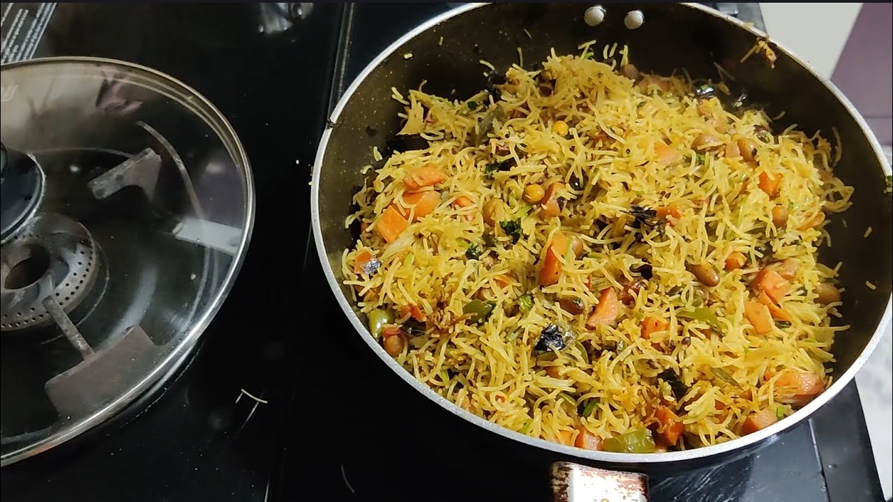Tasty easy breakfast recipe. Veggies Vermicelli upma