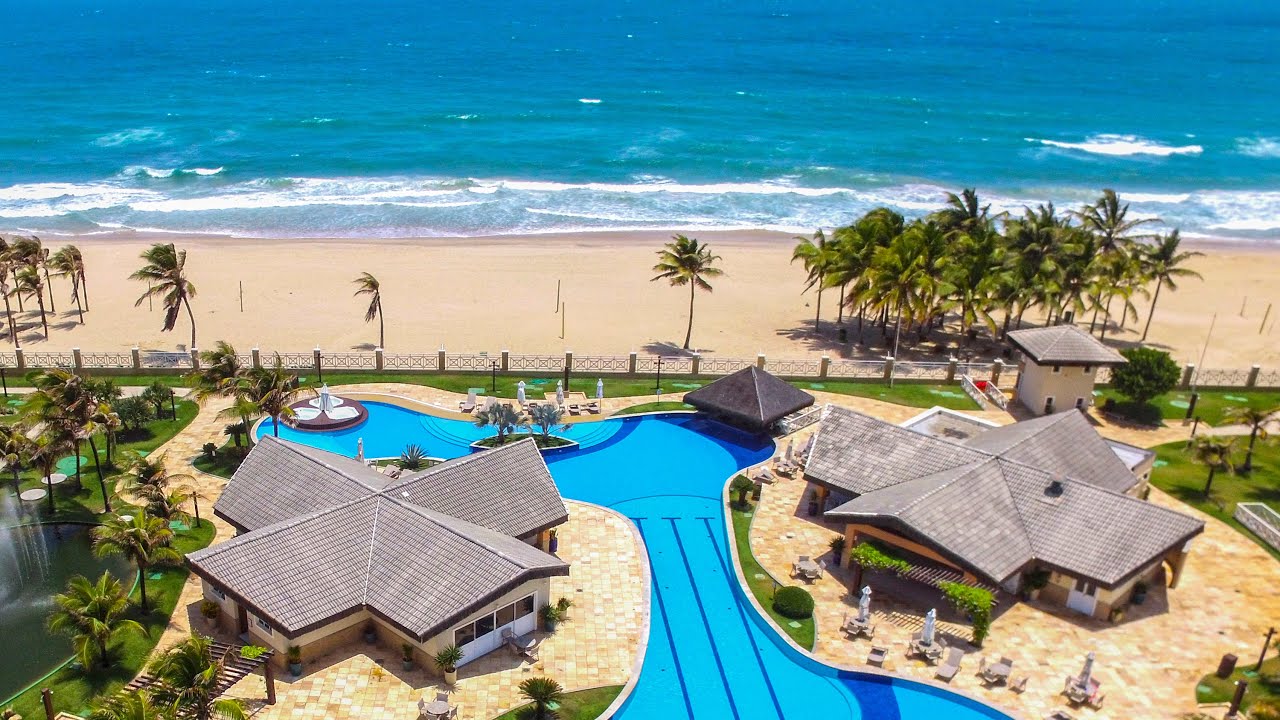 Apartamento Pé na Areia à Venda no Porto das Dunas (Fortaleza-CE) ❤