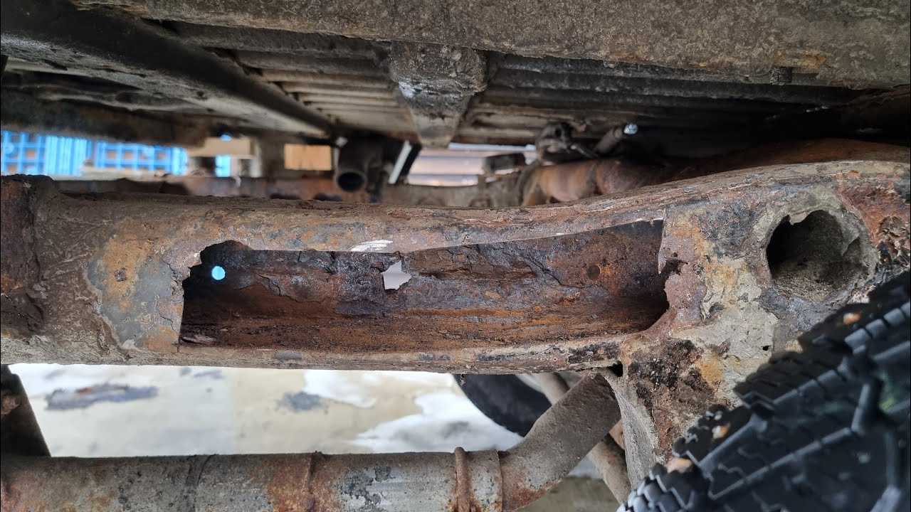 Project Pajero Gen 1 2.5TD 1990, plans for new frame, cleaning and welding part 1