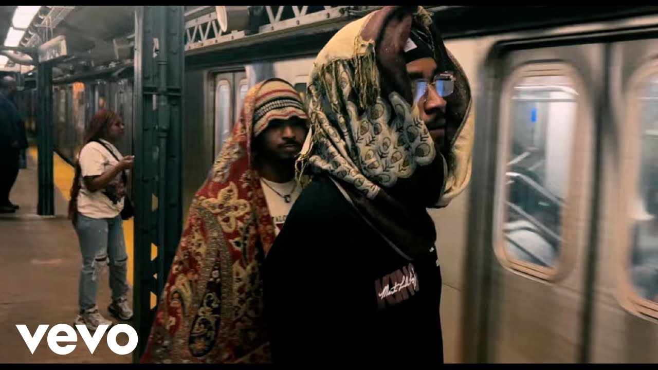 Willyynova - MR. NOBODY (Official Music Video) ft. JamesThe3rd