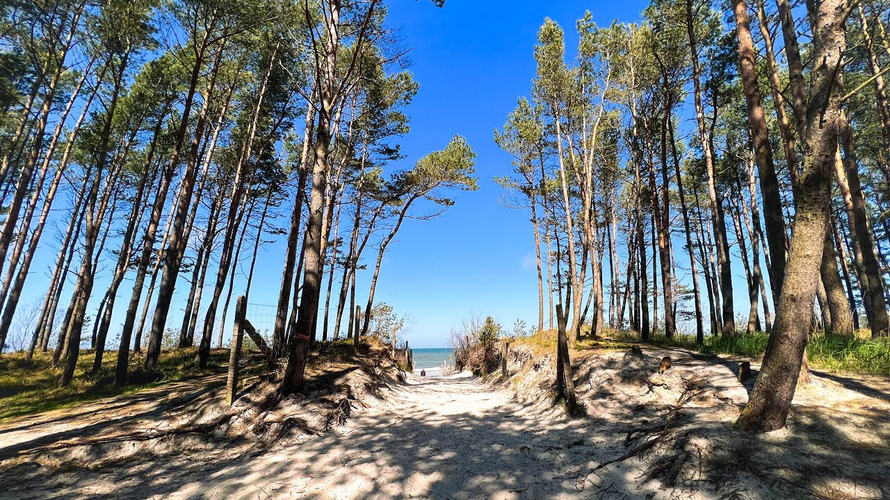 Karwia - spacer, zwiedzanie, maj 2023